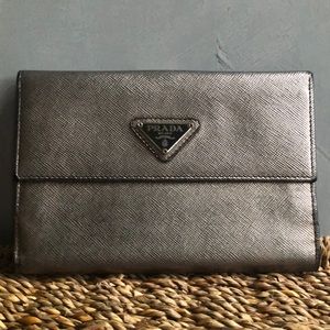 Prada Silver Portafoglio Tessuto Leather Wallet